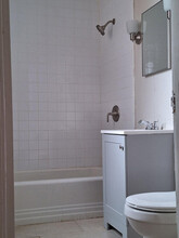 276 Collins St in Hartford, CT - Building Photo - Building Photo