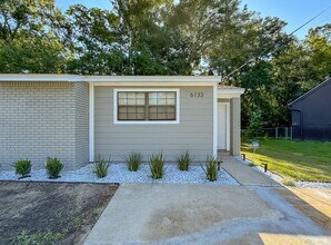 6133 Greenon Ln in Tallahassee, FL - Building Photo - Building Photo