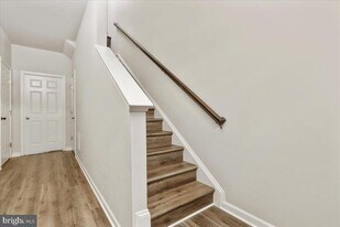 267 Patchwork Dr in Stephenson, VA - Building Photo