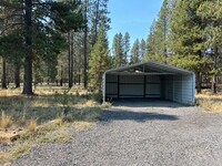 15570 Turquoise Dr in La Pine, OR - Building Photo - Building Photo