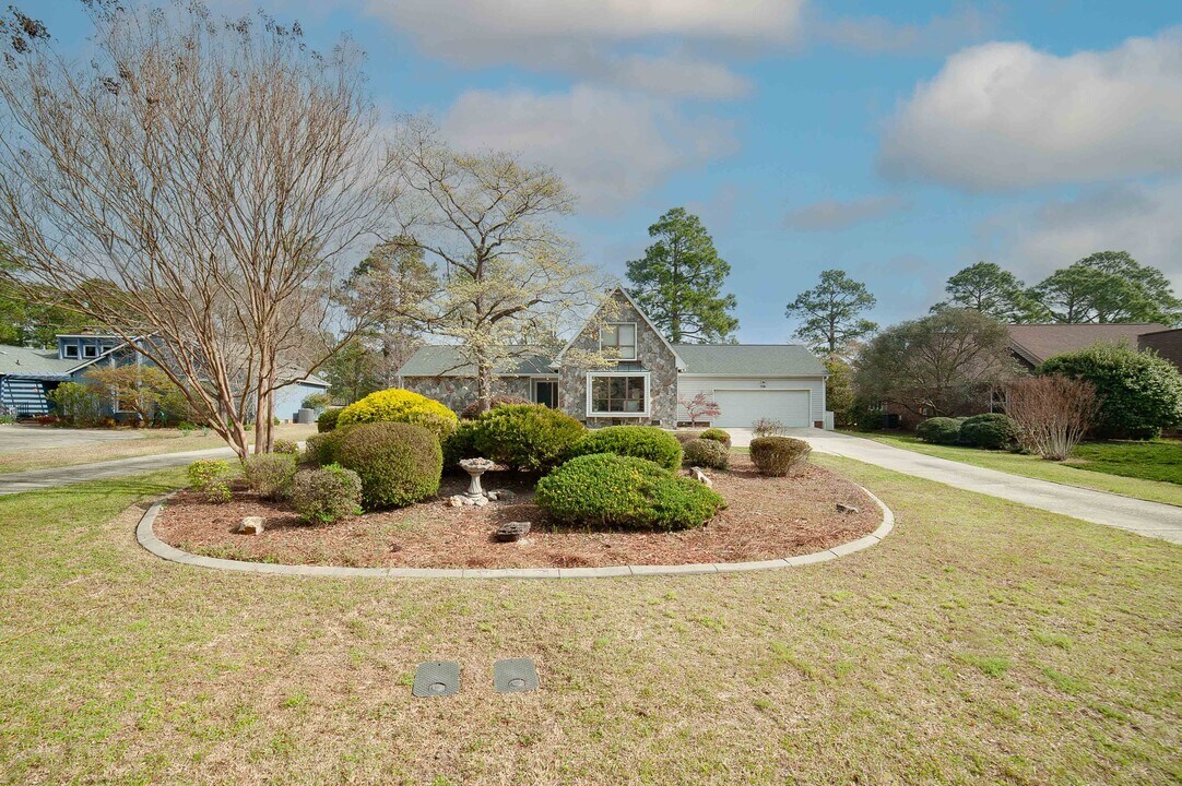 6812 Uppingham Rd in Fayetteville, NC - Building Photo