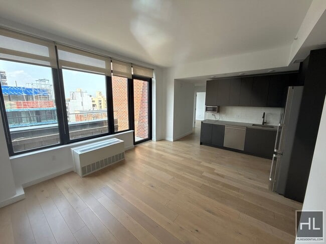 144-74 Northern Blvd