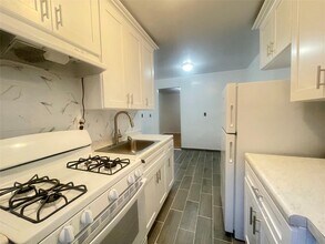 10 Franklin Ave in White Plains, NY - Building Photo - Building Photo