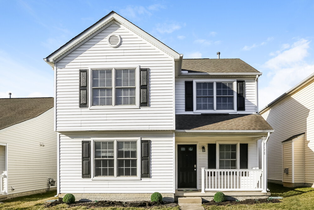 7128 Rondeau Dr in Reynoldsburg, OH - Building Photo