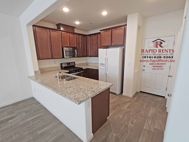 2489 Judith Resnik Ave in Sacramento, CA - Building Photo - Building Photo