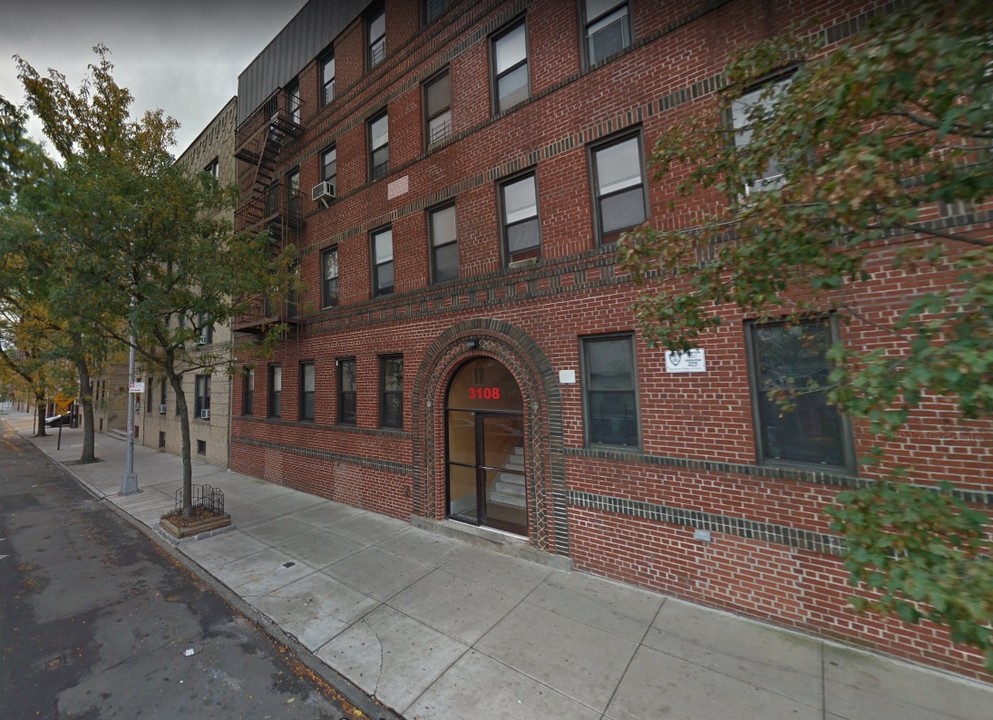 3108 Wilkinson Ave in Bronx, NY - Foto de edificio