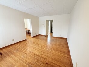 195-197 Euphemia St N in Sarnia, ON - Building Photo - Building Photo