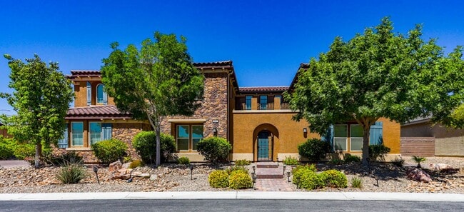 property at 4947 Enchanted View St