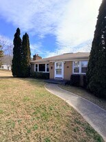 15 Hildebrand St in Asheville, NC - Building Photo