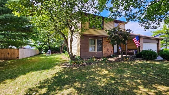 12245 Woodsfield Cir E in Pickerington, OH - Building Photo - Building Photo