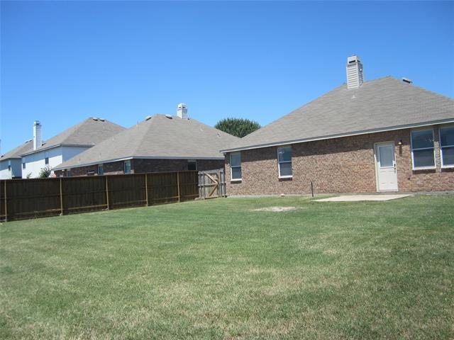 1940 Caddo Springs Dr in Justin, TX - Building Photo - Building Photo