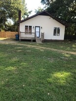 112 Sycamore St in Dunn, NC - Building Photo