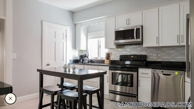 7 Story St in Cambridge, MA - Foto de edificio - Building Photo