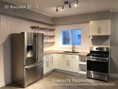property at 30 Niagara St