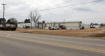 Gaines MH Park Apartments