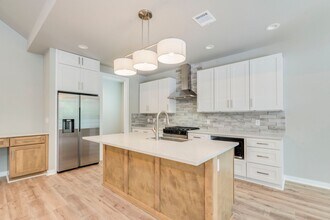2308 Kellie Brooke Rd in Spicewood, TX - Building Photo - Building Photo