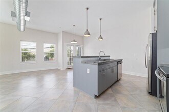 1011 Studemont St in Houston, TX - Building Photo - Building Photo