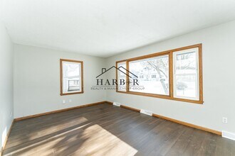 633 23rd St NE in Rochester, MN - Building Photo - Building Photo