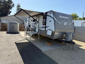 34 Grube St in Loma Linda, CA - Building Photo