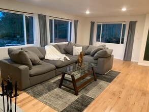 1600 Henry Ridge Mtwy in Topanga, CA - Building Photo - Building Photo