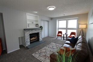 6320 S 72nd St in Ralston, NE - Building Photo