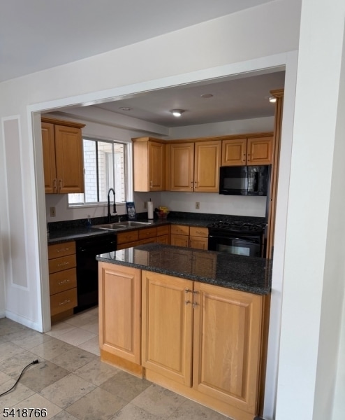 property at 1375 River Rd