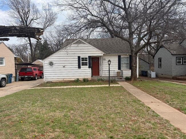 730 S Littler Ave in Edmond, OK - Building Photo - Building Photo