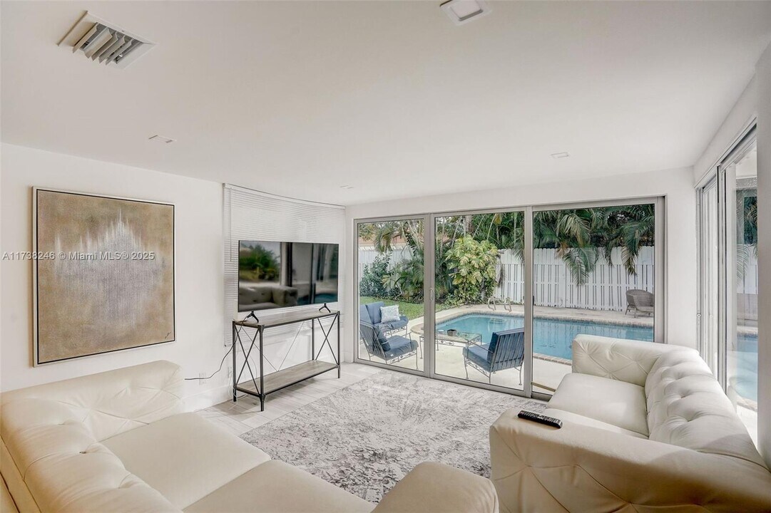 440 NE 26th Terrace in Boca Raton, FL - Building Photo