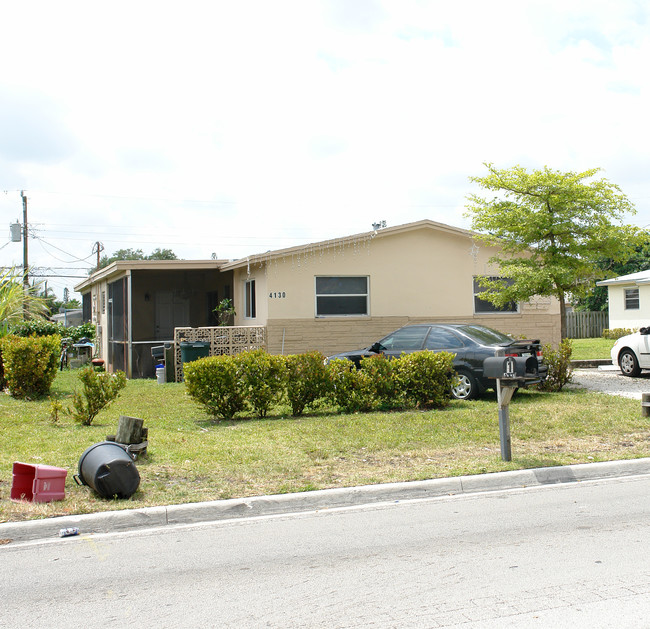 4130-4140 SW 20th St in Fort Lauderdale, FL - Foto de edificio - Building Photo