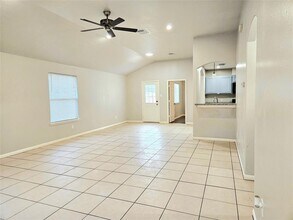 6010 Fergis Dr in Katy, TX - Building Photo - Building Photo