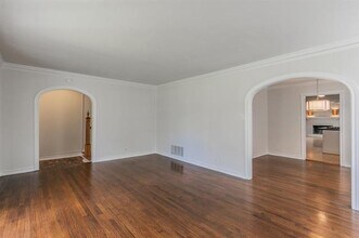 4219 Calmont Ave in Fort Worth, TX - Building Photo - Building Photo