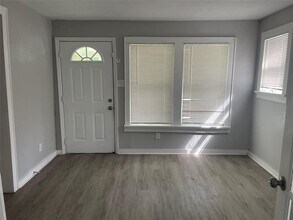 904 Fields St in Richmond, TX - Building Photo - Building Photo