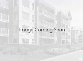 Oakland in St. Louis, MO - Building Photo