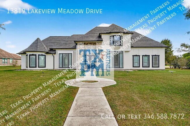 property at 13819 Lakeview Meadow Dr
