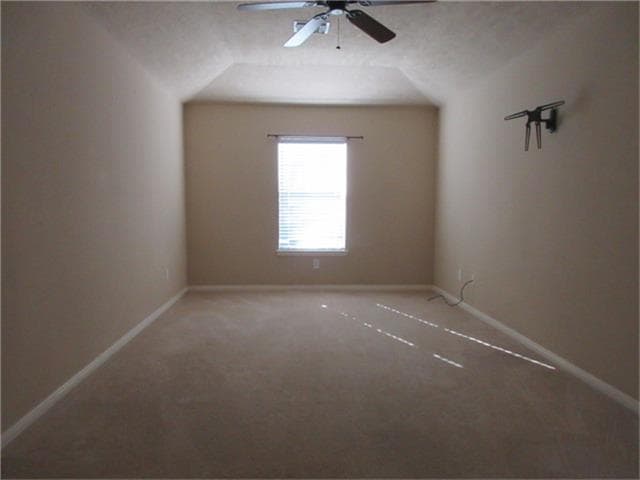 property at 19107 Hemington Cir