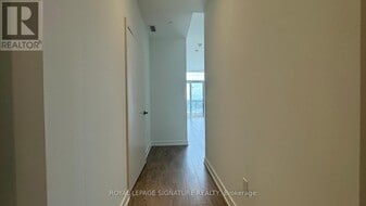 28 Ann St in Mississauga, ON - Building Photo