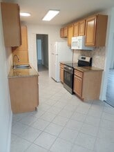 3700 Dean Dr, Unit 908 in Ventura, CA - Building Photo - Building Photo