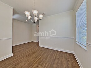 401 Pine Terrace Dr in Ruskin, FL - Building Photo - Building Photo