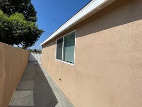 2615 Elizondo Ave, Unit Guest House in Simi Valley, CA - Building Photo - Building Photo