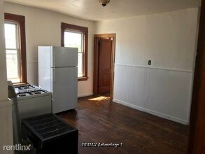 13 Groton Pl in Worcester, MA - Foto de edificio - Building Photo
