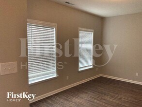 221 St Andrews Ave in Edinburgh, IN - Building Photo - Building Photo