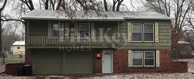 property at 13136 Ashland Ave