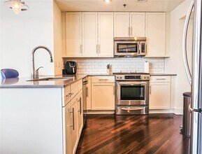1100 Howell Mill Rd NW in Atlanta, GA - Building Photo - Building Photo