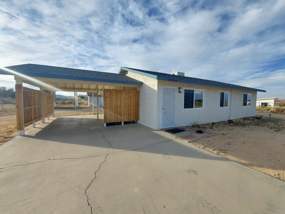 61966 Sunburst Cir in Joshua Tree, CA - Building Photo