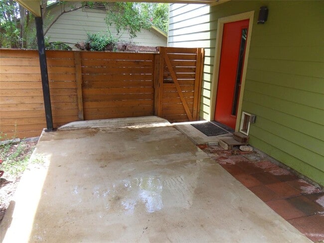 property at 1309 Singleton Ave