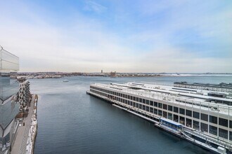150 Seaport Blvd in Boston, MA - Foto de edificio - Building Photo