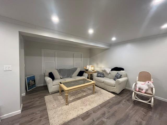 11 Sound Beach Ave in Bayville, NY - Building Photo - Building Photo
