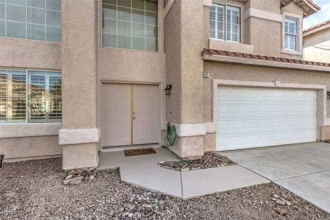 property at 913 Dancing Rain Ct