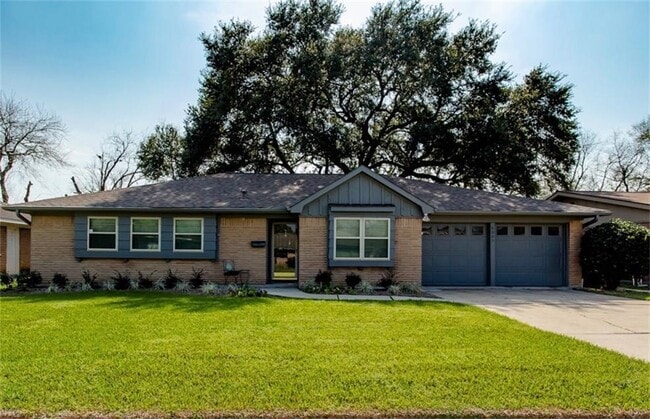 6007 Dryad Dr