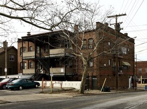 2187 Murray Hill Rd in Cleveland, OH - Building Photo - Building Photo